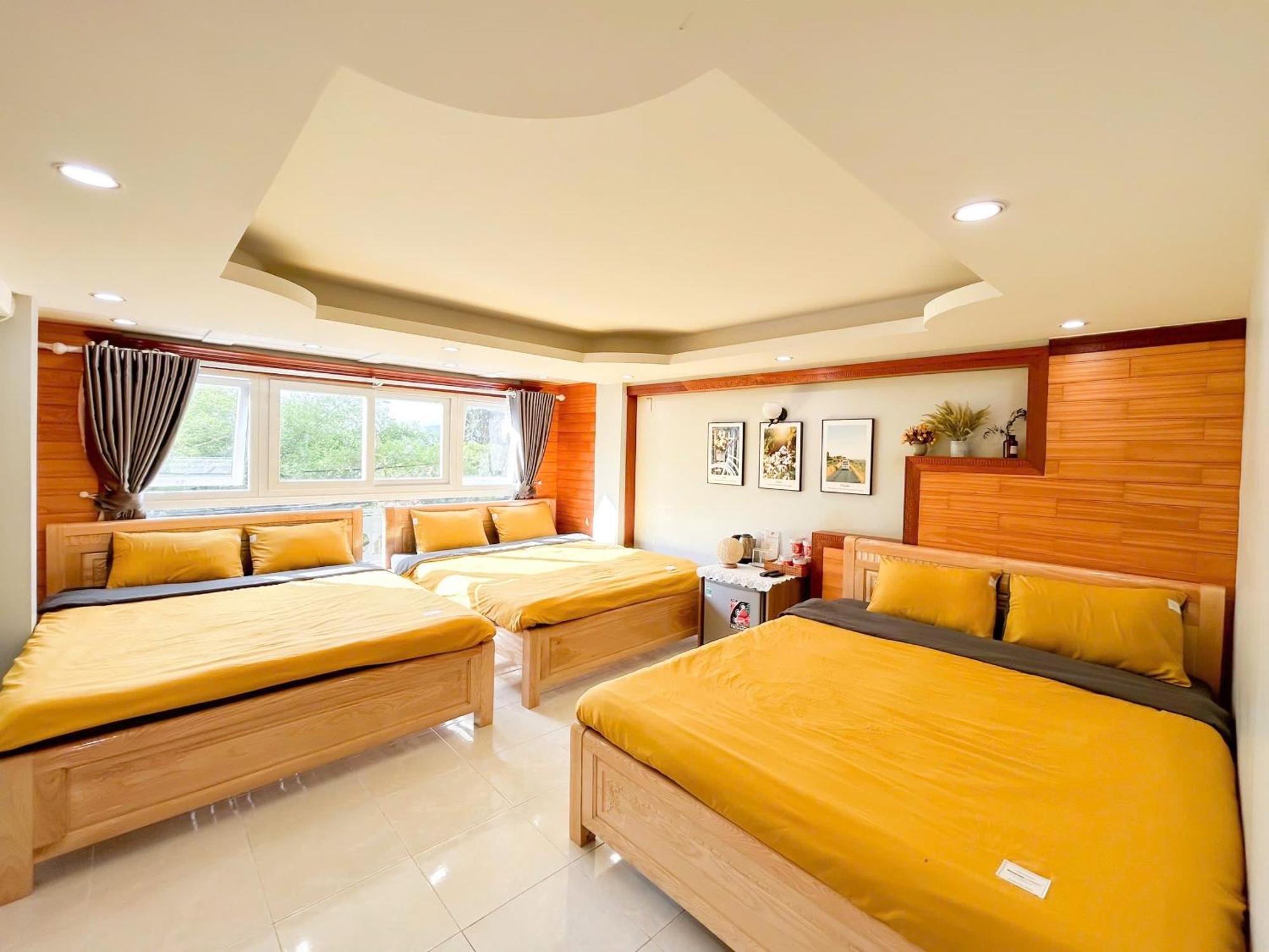 Hotel Phuong Trinh 大叻 外观 照片