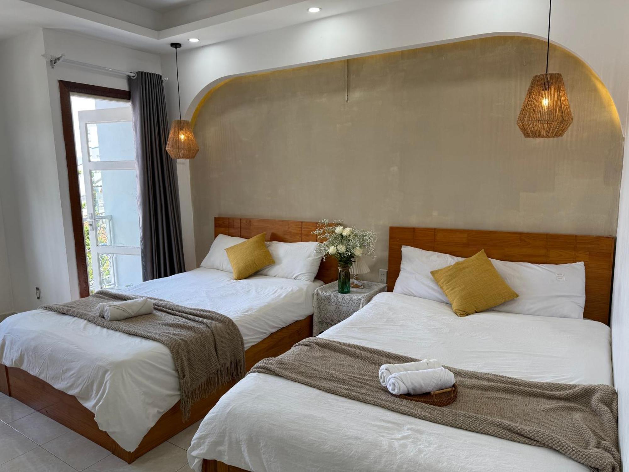 Hotel Phuong Trinh 大叻 外观 照片